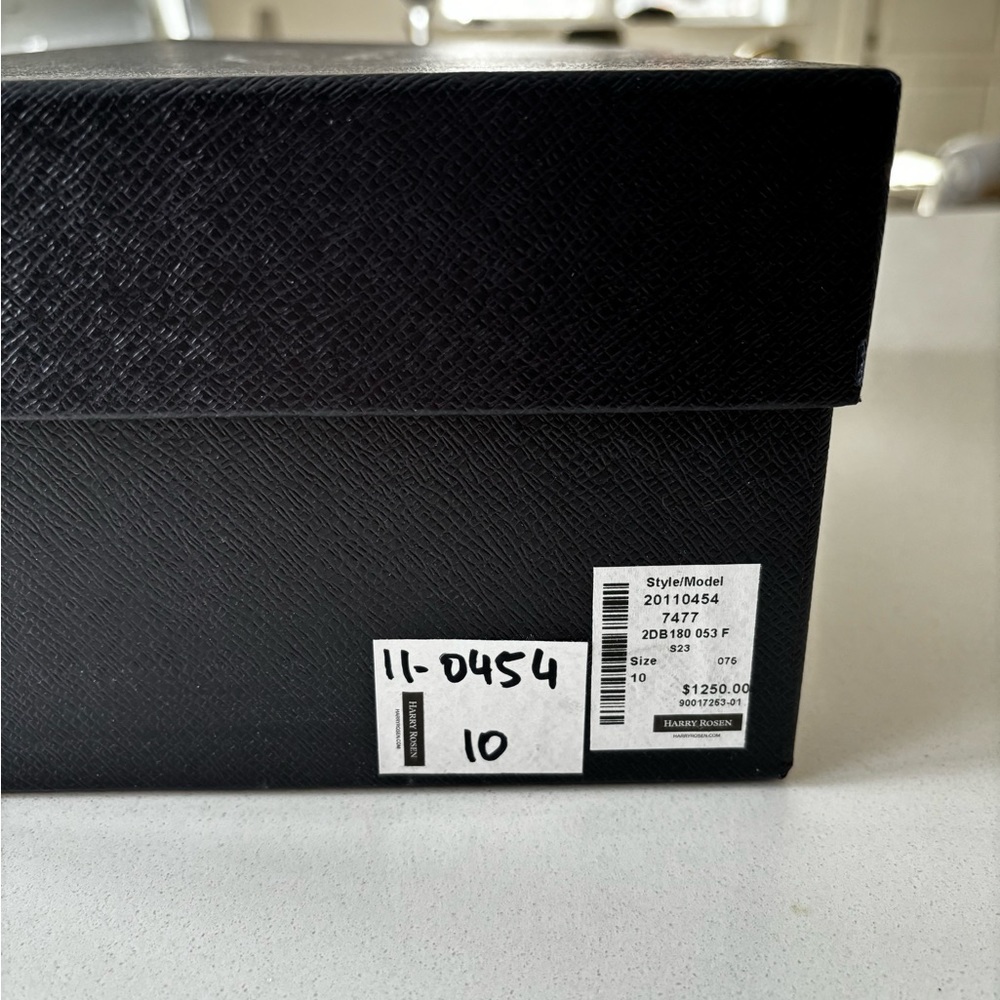 ‼️SOLD‼️
MENS PRADA saffiano leather loafers - Picture 9 of 11